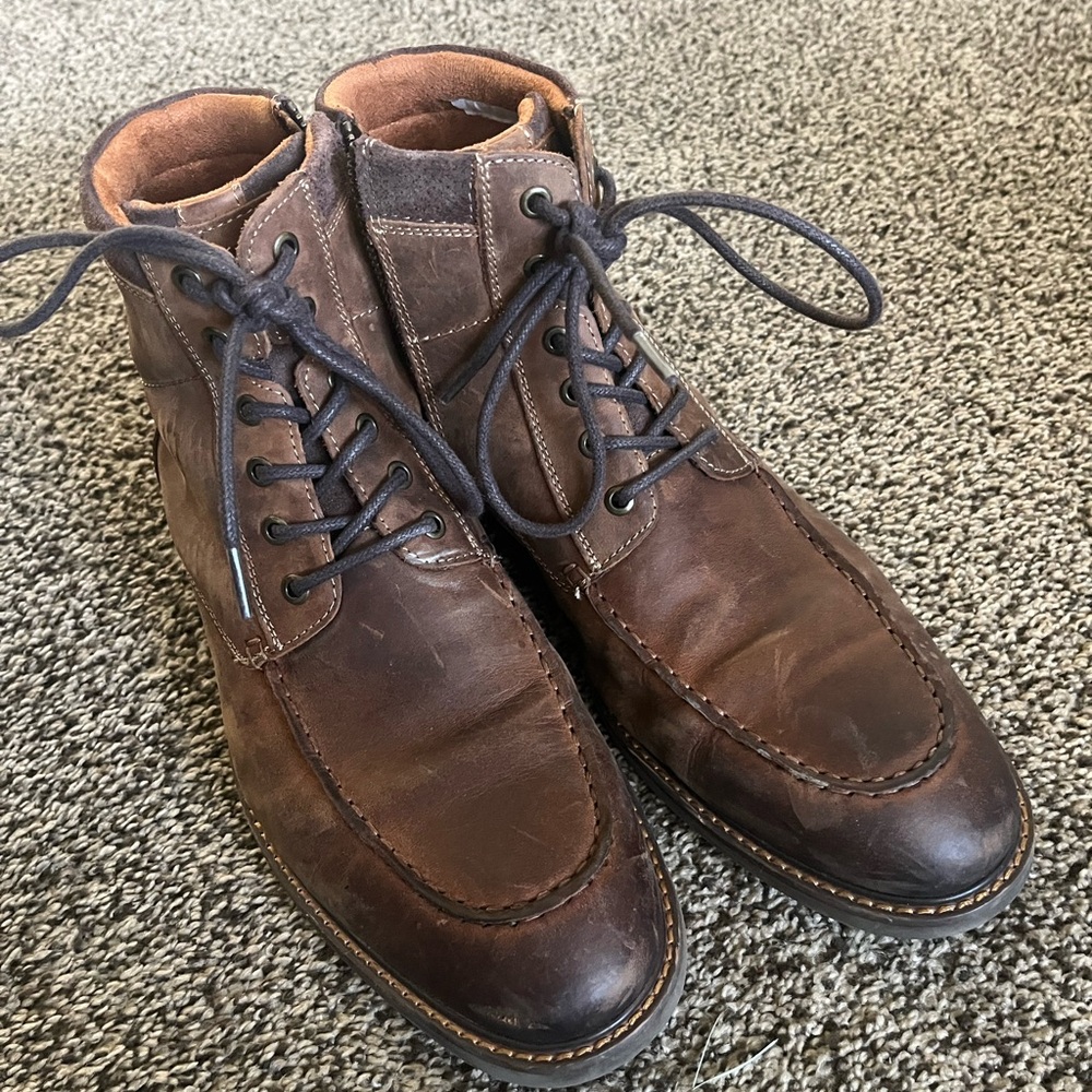 Florsheim | Men’s Brown Leather Chalet Moc Toe Ankle Boots